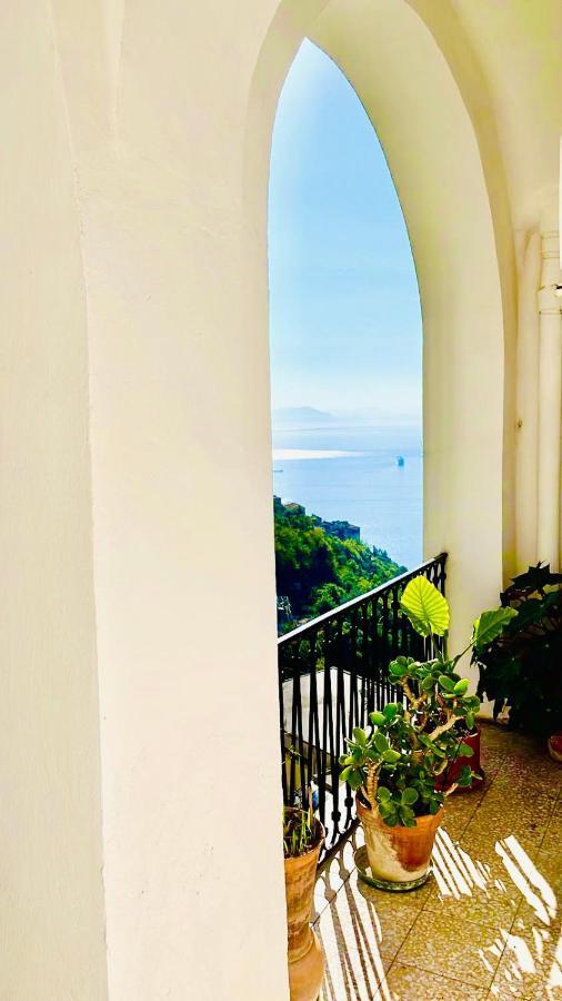 Borgo Virginia - Sea View In Amalfi Coast Διαμέρισμα Vietri Εξωτερικό φωτογραφία